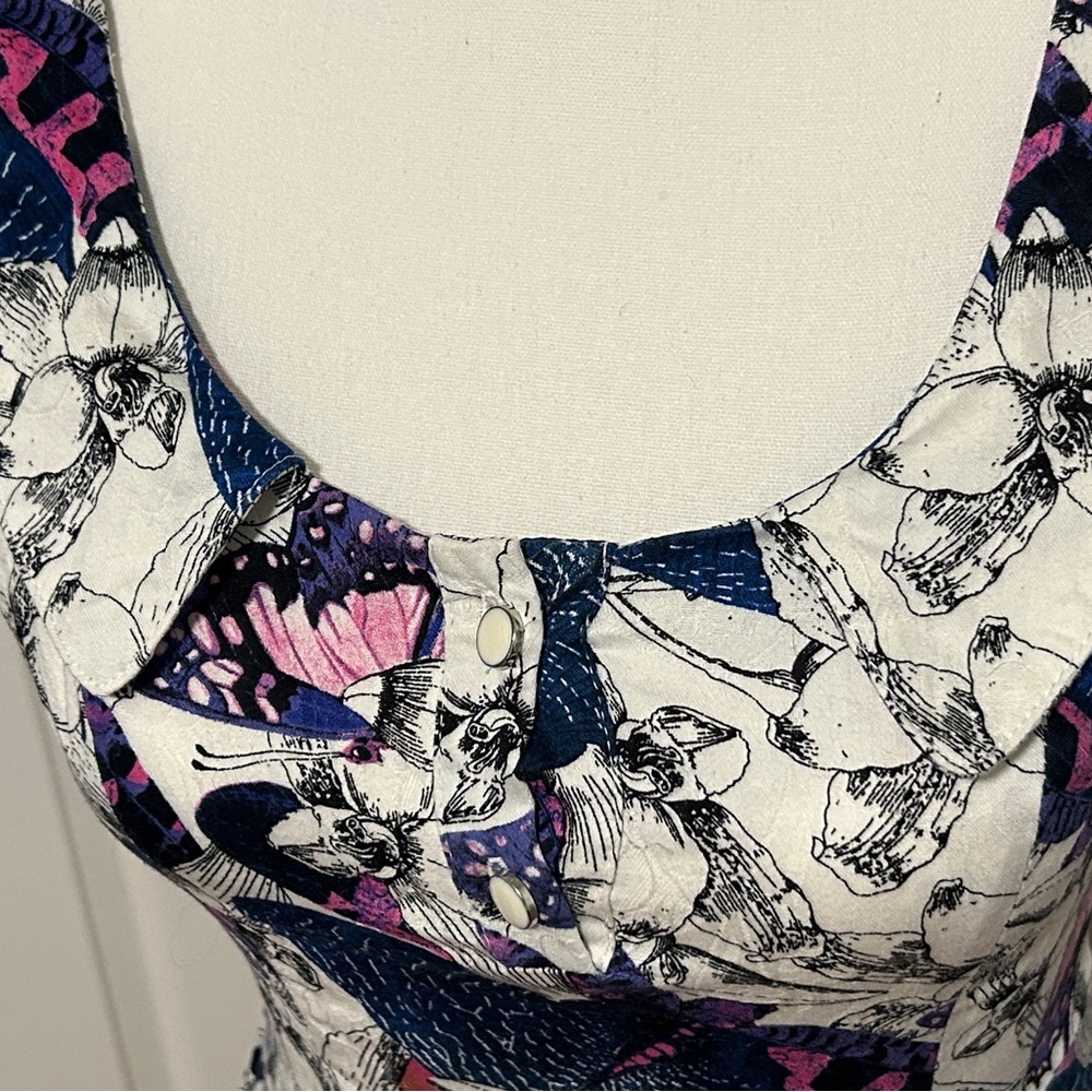 Hearts & Roses A-Line Springtime Butterfly Dress - Picture 2 of 5